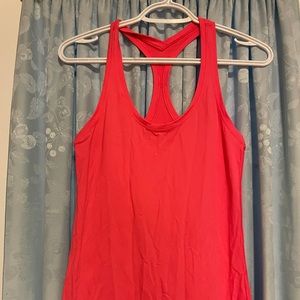 Lululemon tank top